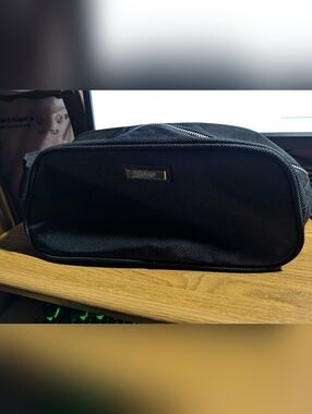 VERSACE PARFUMS  SMALL TOILETRIES MAKEUP BAG  Travel BLACK